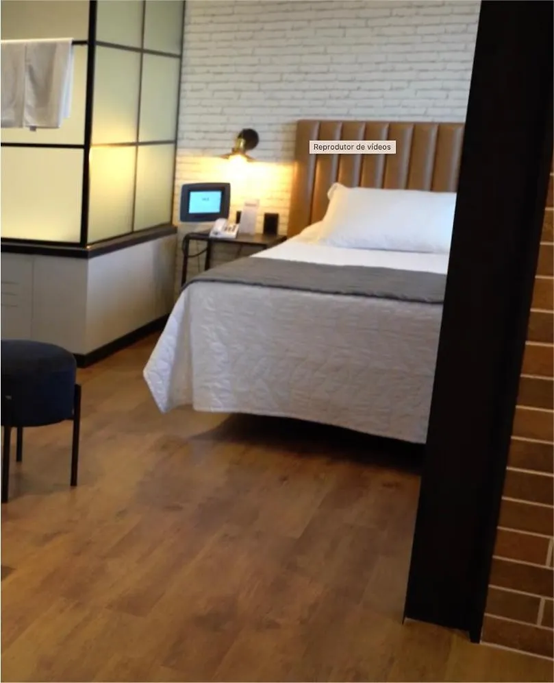 Mogano Premium Hotel - Eletroposto Chapecó