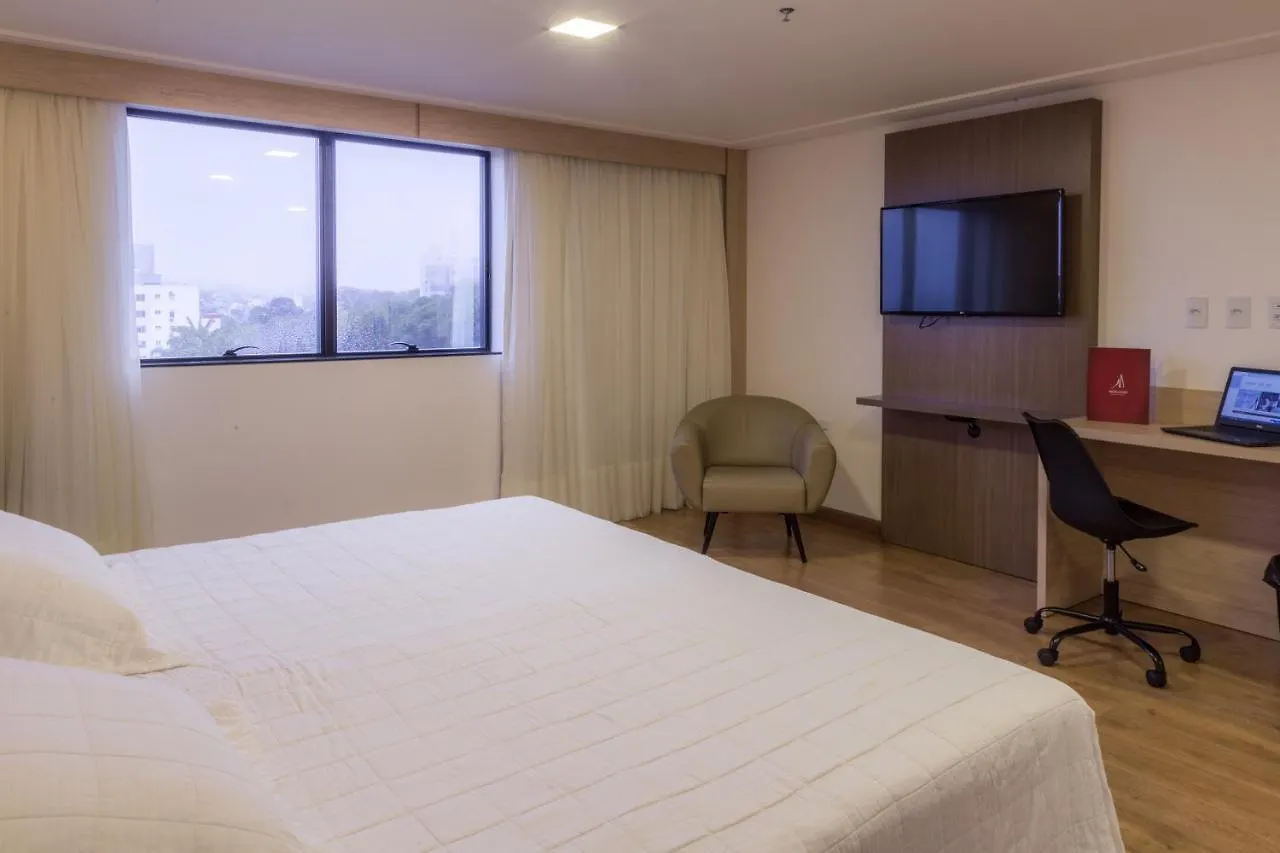 Mogano Premium Hotel - Eletroposto Chapecó